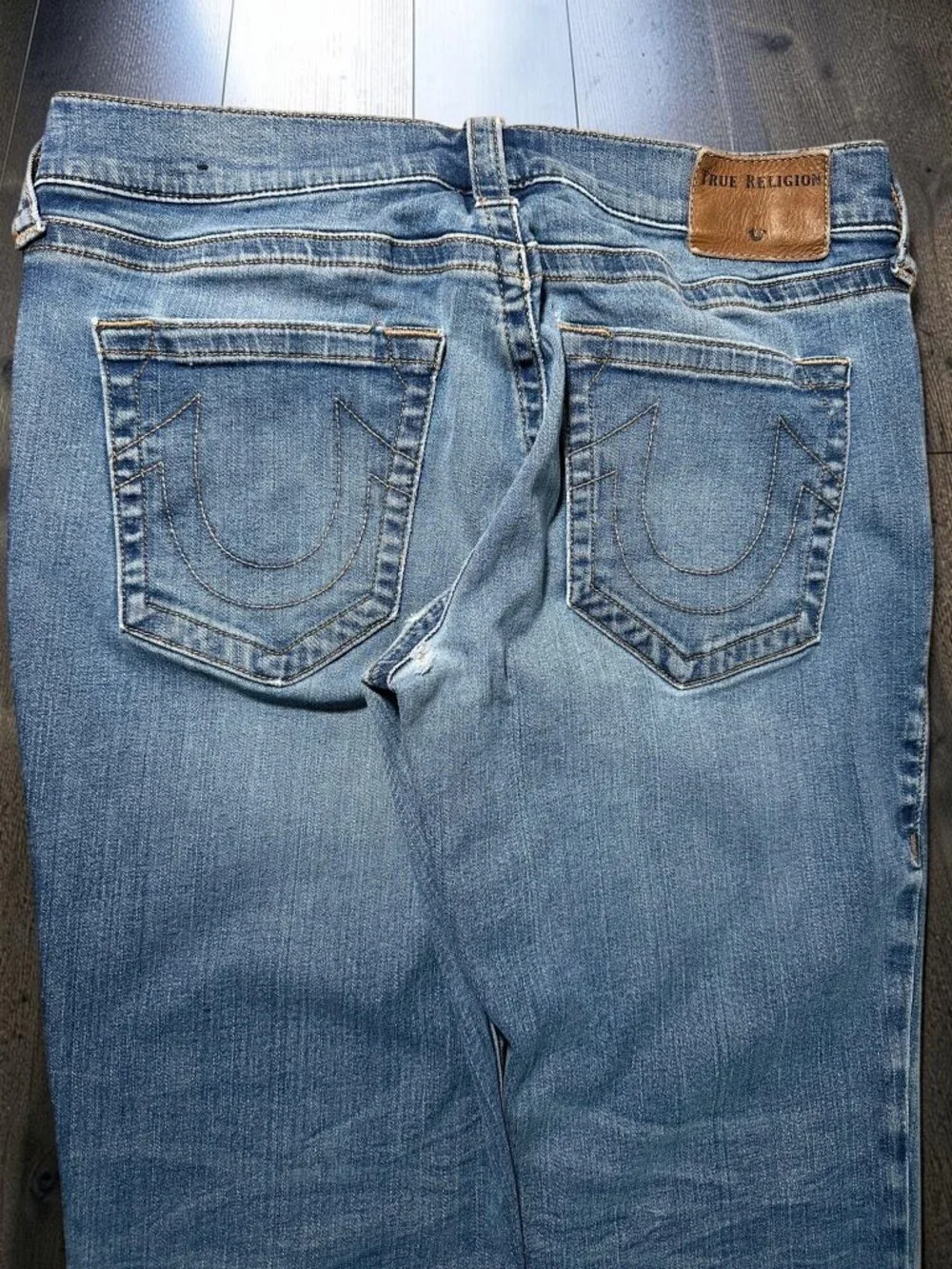 True Religion Ricky Relaxed Straight Jeans 32 Light Wash Stretch Denim Y2K